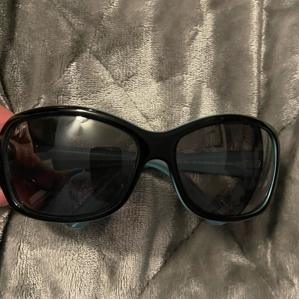 Maui Jim Black Sunglasses